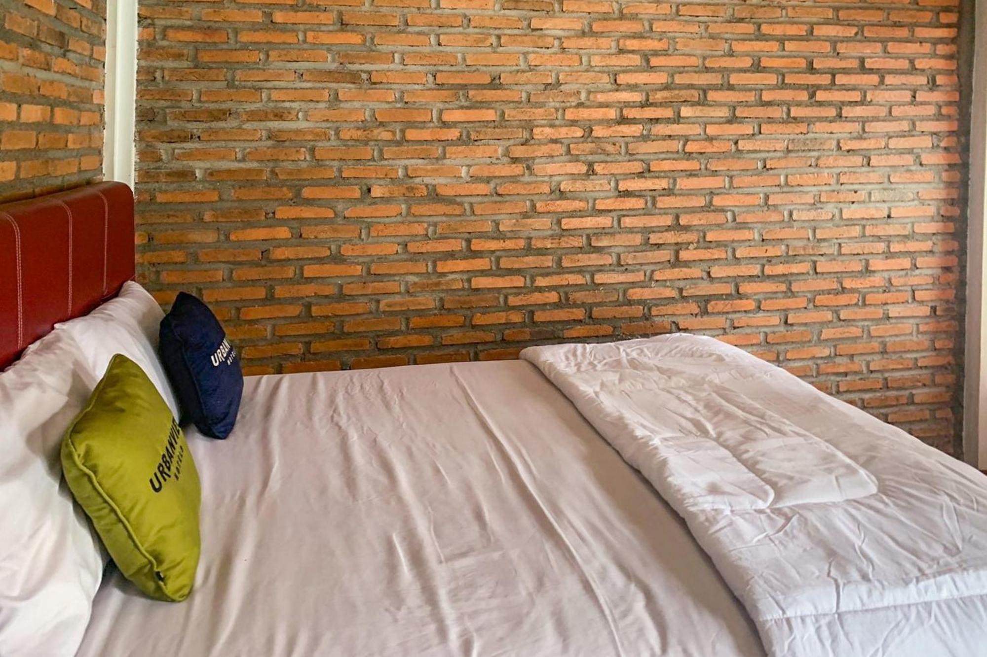 Urbanview Hotel Villa Q Gisting Bandjarnegeri Екстериор снимка