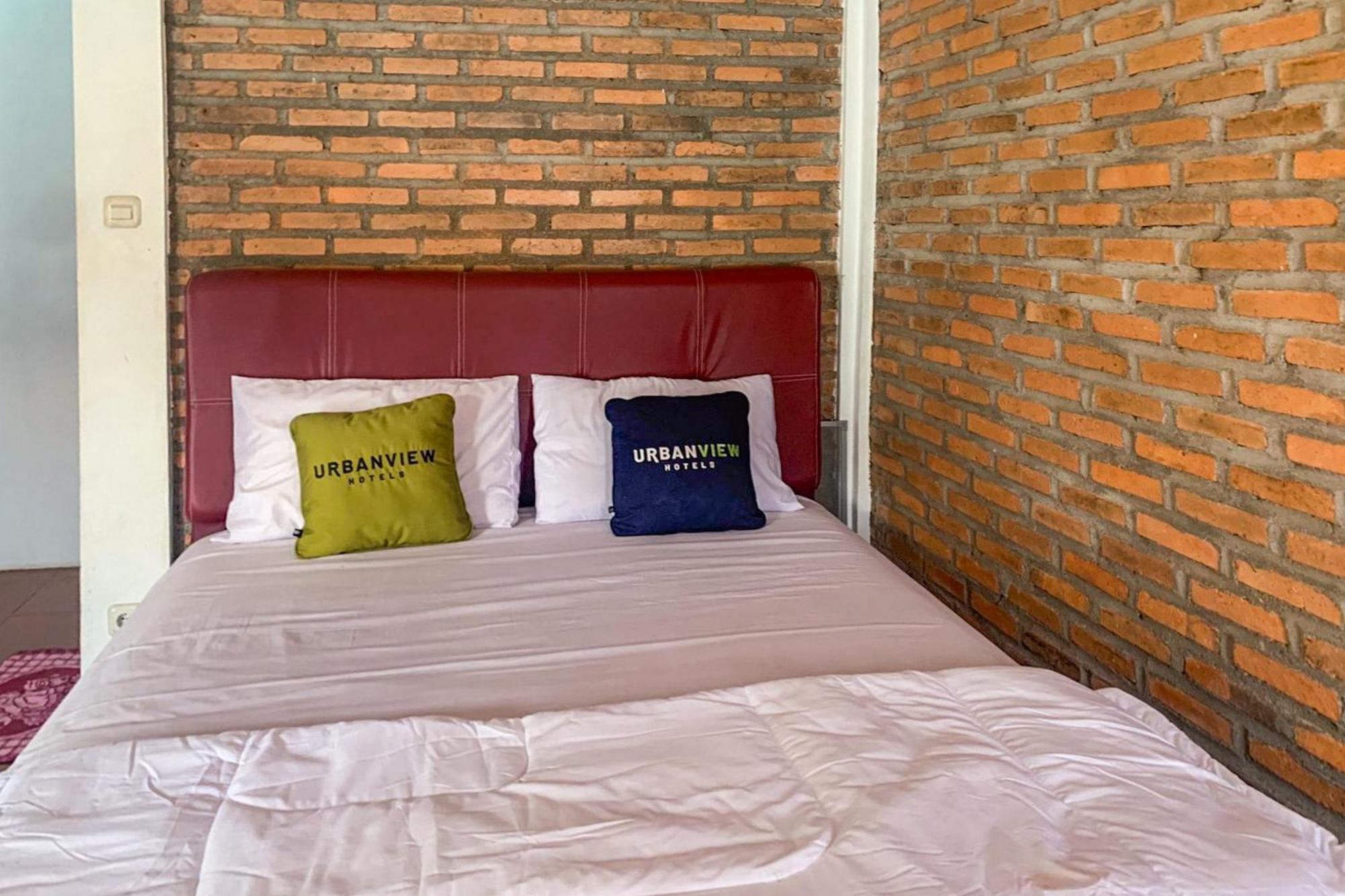 Urbanview Hotel Villa Q Gisting Bandjarnegeri Екстериор снимка